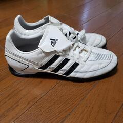 新品未使用　サッカーシューズ Puntero 4 TF