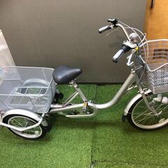 大人用三輪車 　状態良好【モノマニア朝日店】【引き取り限定】