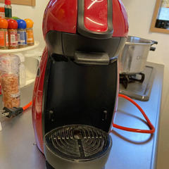 ネスレカフェ　ドルチェグストピッコロとカプセルホルダー