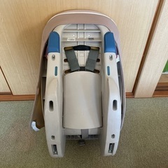 コンビ チャイルドシートの画像