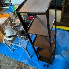 靴入れ、鍋5つ、ジューサー、ガラステーブル、収納箱の画像