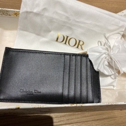 DIOR