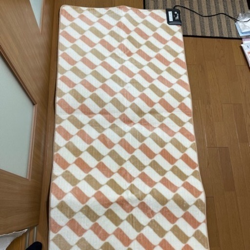 電気カーペット一畳用【中古品】