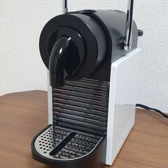 ネスプレッソマシン ピクシー