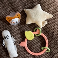 赤ちゃん　おもちゃ　4点セット