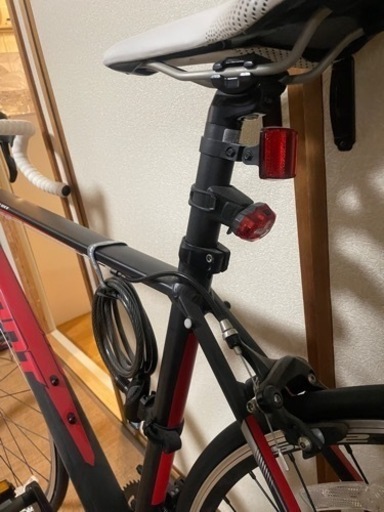 giant 車輪径700c  27インチくらいです。