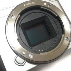 【美品】α6400&Tamron17-70mm F2.8の画像