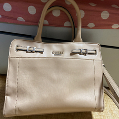 ※値下げしました※GUESS◎ハンドバッグ(ショルダー紐付き)
