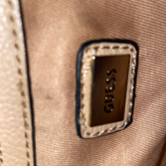 ※値下げしました※GUESS◎ハンドバッグ(ショルダー紐付き)の画像