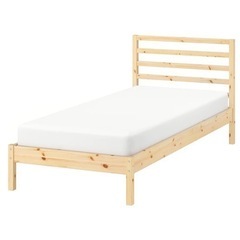 シングルベッドフレーム　IKEA TARVA&LURÖYの画像
