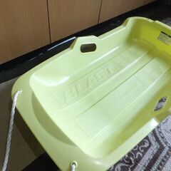 芝すべりに　ソリ　大人も子供も使えます。ソリの連結も可能の画像