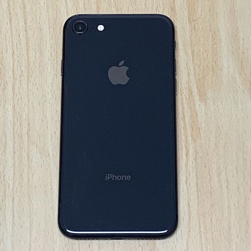 美品 Apple iPhone8 64GB SIMフリー(SIMロック解除済)  スペースグレー 04