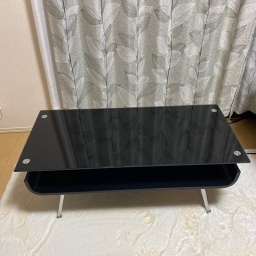 ガラステーブル(黒) 問題なく使えます！