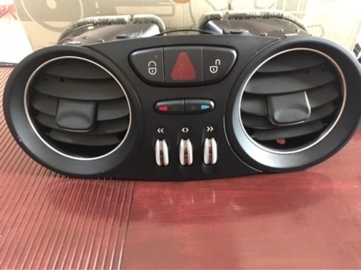 メルセデスベンツR230エアコン吹き出し口