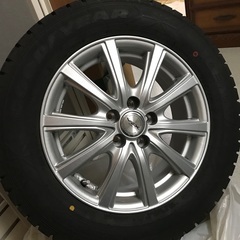 GOOD YEAR スタッドレスタイヤ　195/65R15