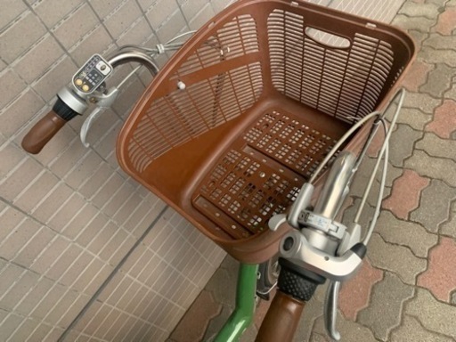 新春SALE 東京23区配達無料　新基準　ブリヂストン　アンジェリーノ　8.1Ah リチウム 電動自転車☆中古☆BS☆26