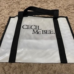 【中古】CECIL McBEEのビニール袋とショップ袋の画像