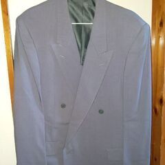スーツ4の画像