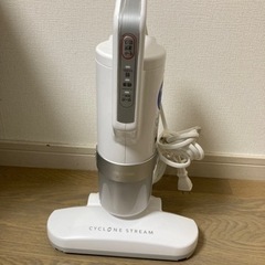 布団クリーナー　アイリスオーヤマ