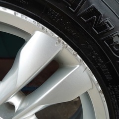 ニッサン純正ホイール　スタッドレスタイヤセット　225/60R17の画像