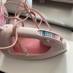 TOSHIBA  スチームアイロンの画像