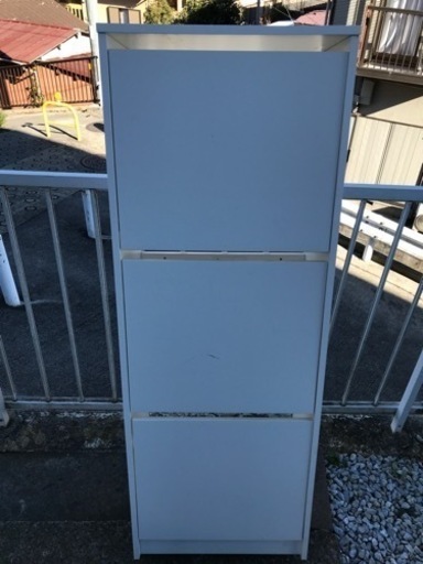 IKEA BISSA ビッサ靴収納用キャビネット 3ドア白