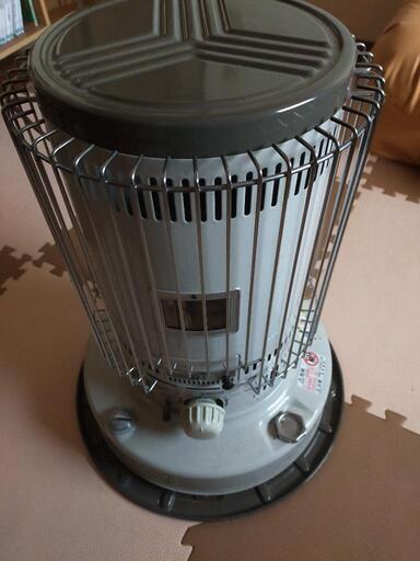 トヨトミ　灯油ストーブ