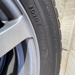 205/60/R16スタッドレスタイヤホイール4本セット(お話中)の画像