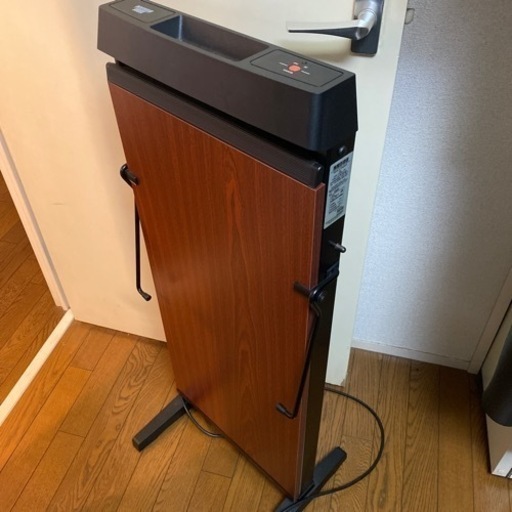 Corby 3300 ズボンサプレッサー
