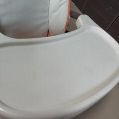 リッチェル バウンサー&お食事チェアの画像