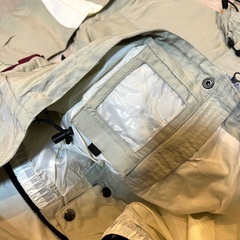 ボードジャケットとボトムスのセットの画像