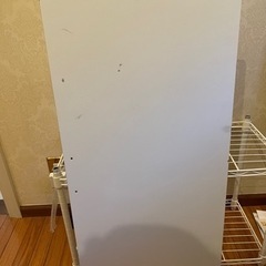 カラボ前面サイズの白い板 化粧板