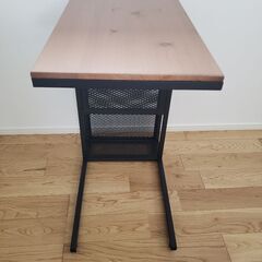 【組立後未使用】IKEAサイドテーブル(カフェ風)の画像