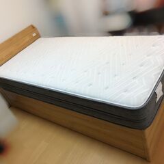 値下げ★ほぼ新品★収納ベッド&マットレス