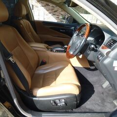 検査4年8月LS460L 後期 WALD EXECUTIVE LINEフルエアロ/20インチ/トパーズブラウンレザー/9インチ後席モニター/HDDナビ/地デジ/Bluetooth音楽の画像