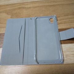 スマホケース美品の画像