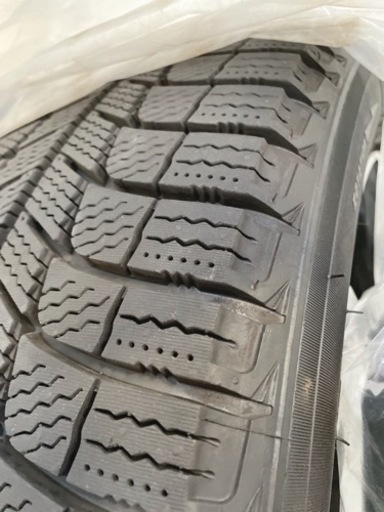 終了　C-HR 18インチ スタッドレスタイヤ&ホイール　4本セット　225/50R18