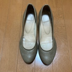 【差し上げます】パンプス 2足の画像