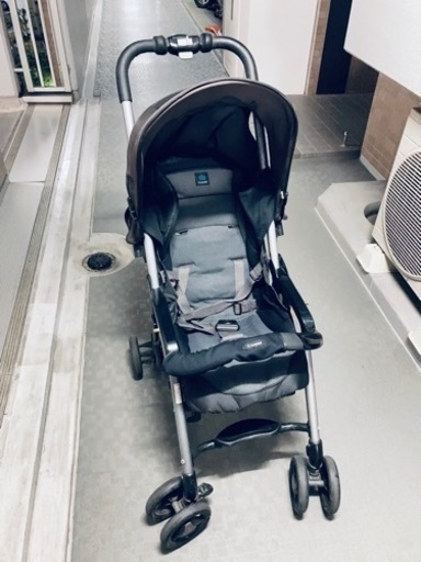 ベビーカー と分離でき車に付けれるベビーベッド