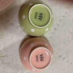 可愛いドット柄のペアどんぶり