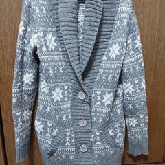 ニットカーディガン(ほぼ新品)の画像