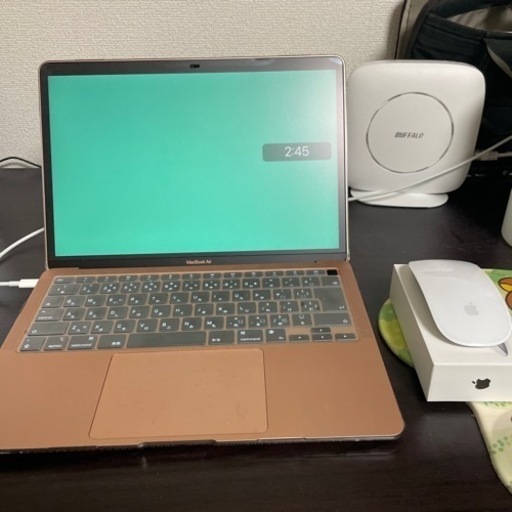 MacBook Air 2020 売ります。