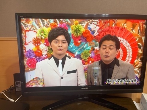 東芝　REGZA 42インチ　液晶テレビ