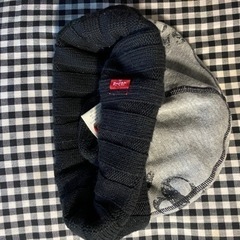 L evIsニット帽の画像