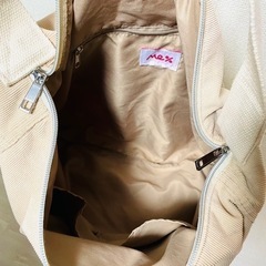 【美品】Me% コーデュロイ ショルダーバッグの画像