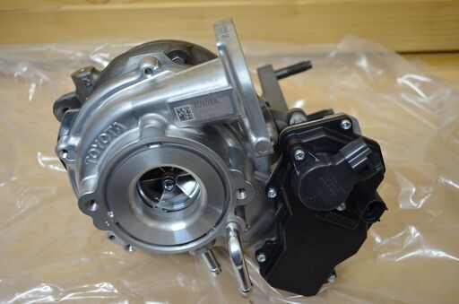 １５０プラド、2.8Lﾃﾞｨｰｾﾞﾙ　新品204馬力用ﾀｰﾋﾞﾝｷｯﾄ（2020.8以降ﾀｰﾋﾞﾝ）