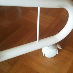 パソコンデスク ロータイプ ホワイトの画像