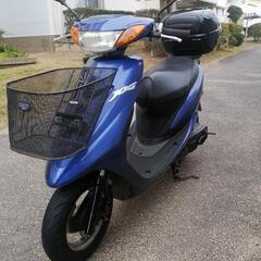 敏速に取引可能な方　バッテリー新品　YAMAHA　JOG SA16J　50cc 　2スト　実働車　ストレスなく運転出来ます。　生活に便利なスクーター　坂道、ちょっと長い距離に。通勤、通学　ウーバー　スクーター、原付　バイク　　　の画像