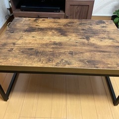ニトリのテーブルです！！