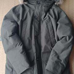UNIQLOフード付きジャンパー　シミ有